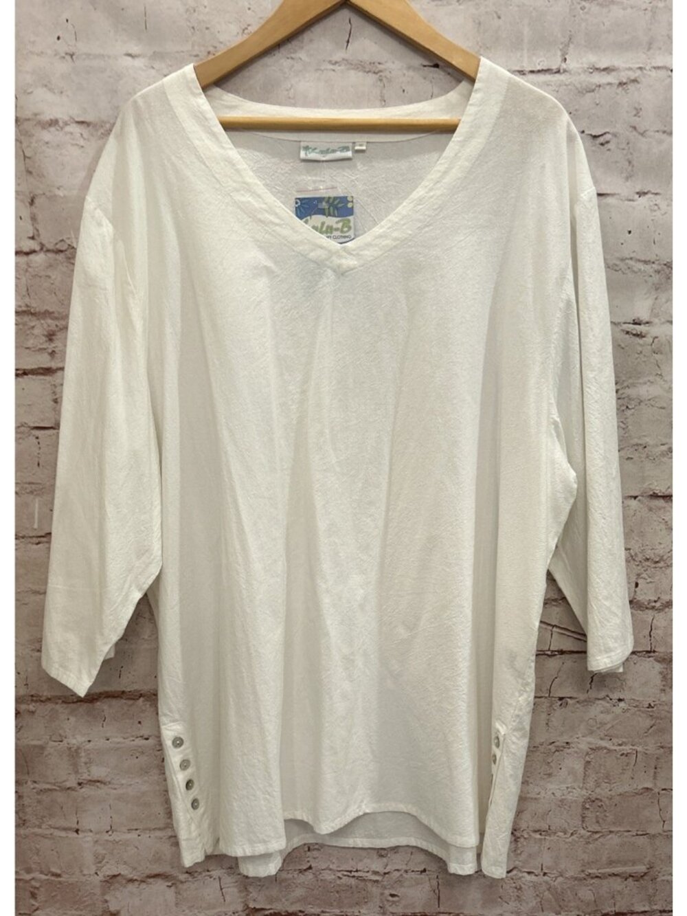 Lulu B  100% Cotton Gauze Womens 1X  Tunic V- Neck Shirt Button Hem 3/4 Sleeve